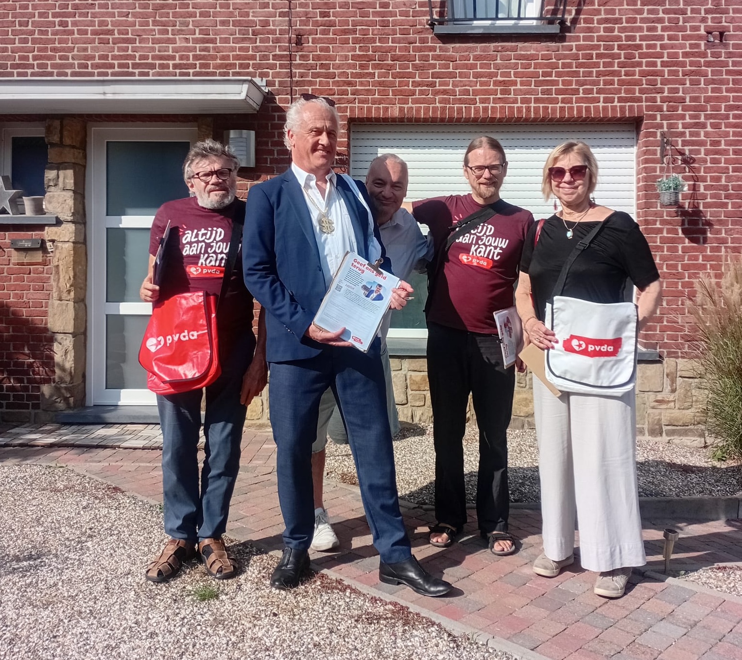 PVDA Mechelen op wijktocht